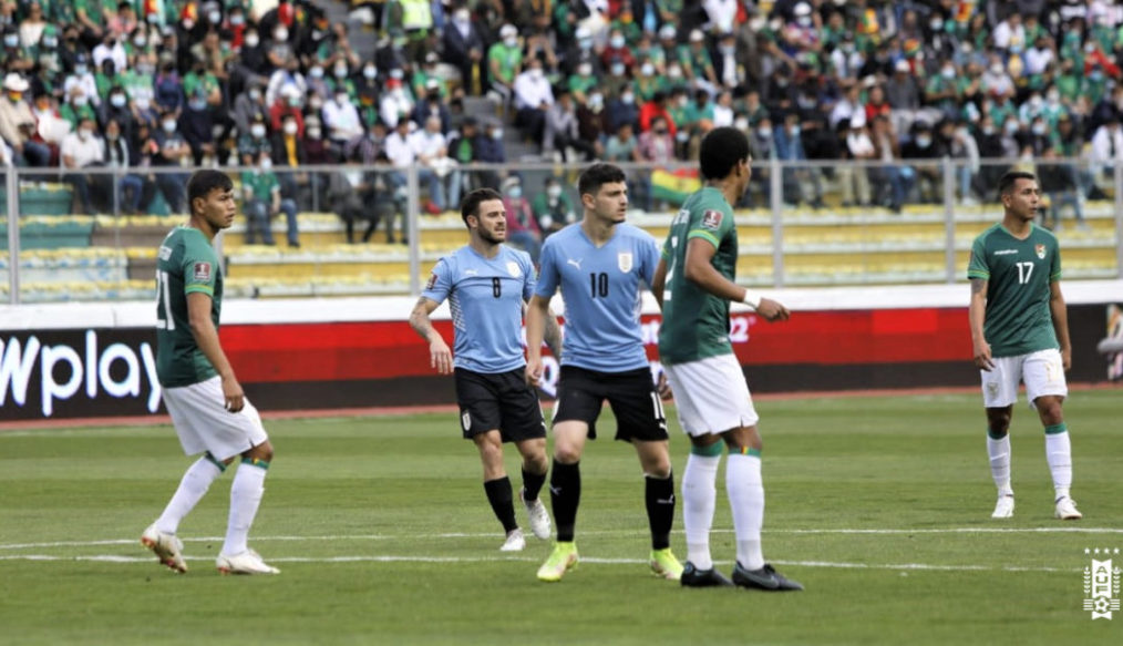 Eliminatorias: Qatar cada vez más lejos