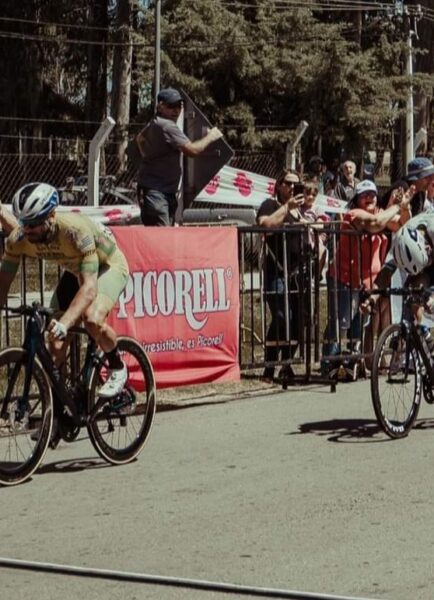 Rutas de América: Triunfazo de Anchieri en Melo.