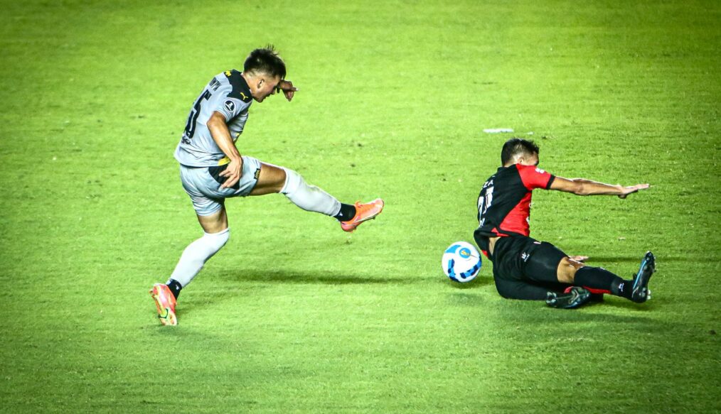 Peñarol : Mal comienzo en Santa Fe