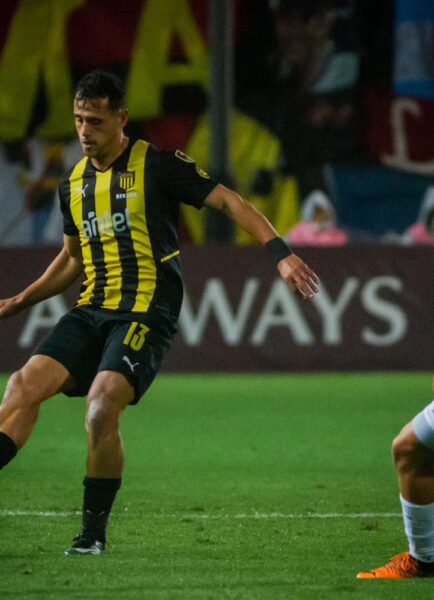 Libertadores: Peñarol cumplió y ganó, pero no alcanzó
