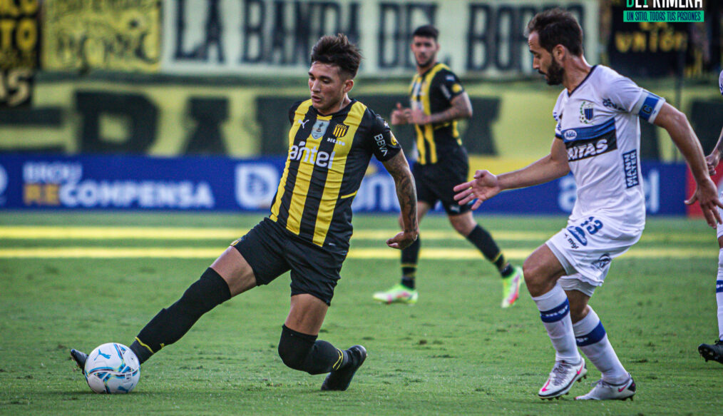 Peñarol: Perdió frente a Liverpool y sumó otra derrota en su casa