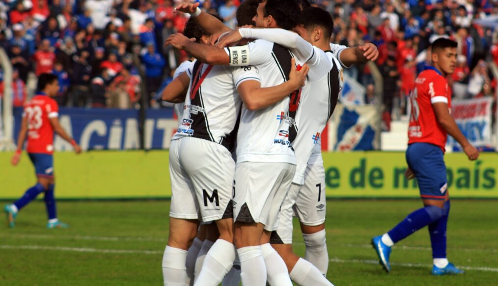 Danubio: Inicia la sombra negra del Intermedio