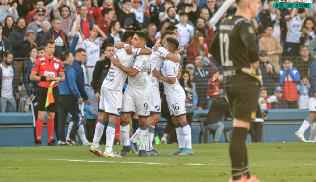 Nacional 3-1 Peñarol: Un clásico ciento por ciento tricolor