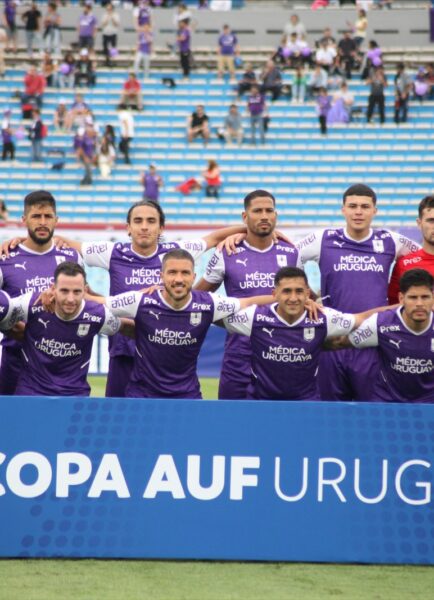 Defensor Sporting: Campeón de la primera Copa Uruguay