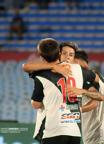 Danubio: Voló alto en el Centenario