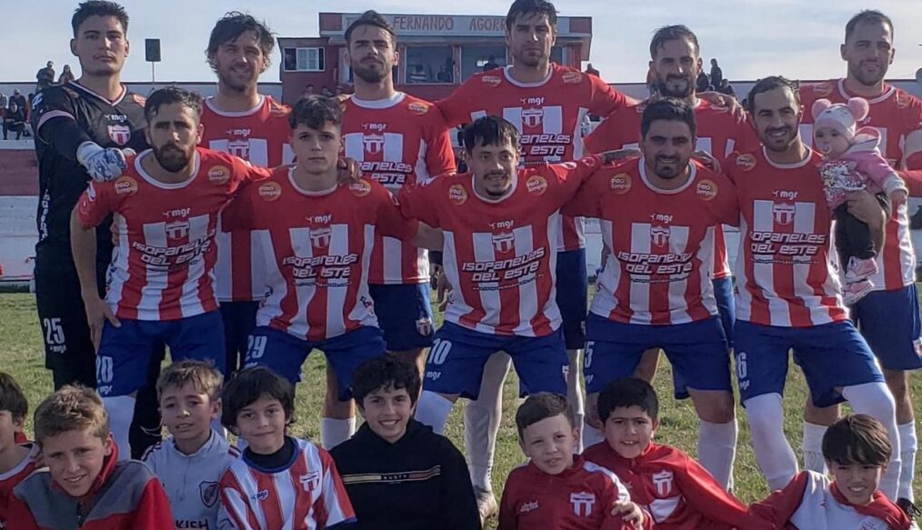 SAN CARLOS SE MANTIENE LÍDER EN LIGA MAYOR