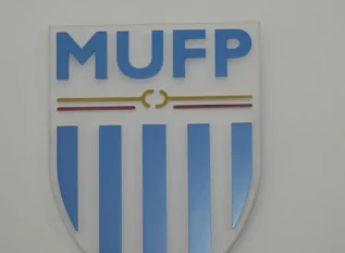 Se para el fútbol uruguayo.