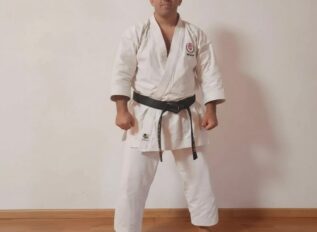 Fin de semana de gloria para la Escuela Shotokan Maldonado: Nuevos grados, un nuevo Cinturón Negro y el Campeonato por Equipos en el Torneo Metropolitano 2026