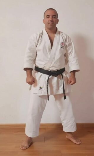Fin de semana de gloria para la Escuela Shotokan Maldonado: Nuevos grados, un nuevo Cinturón Negro y el Campeonato por Equipos en el Torneo Metropolitano 2026